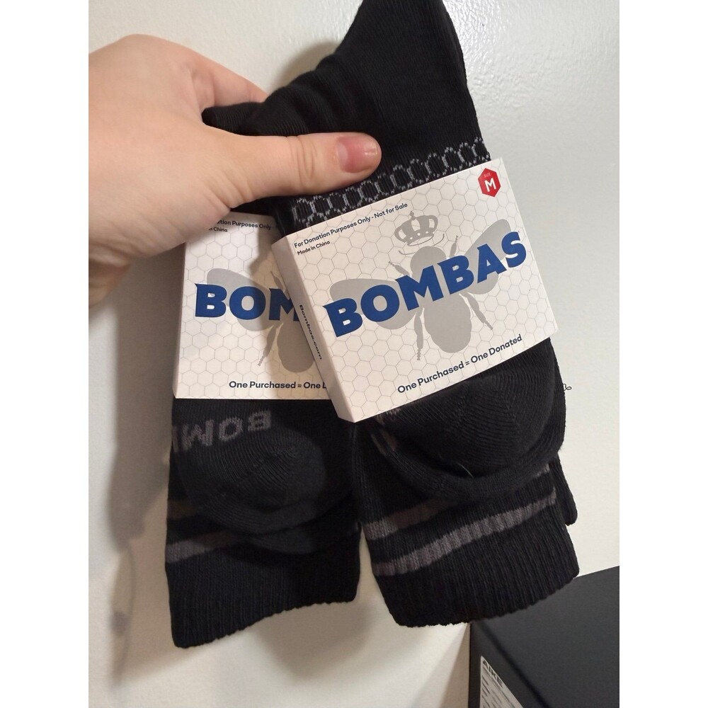 Bombas Men's Socks Size M lot of 2